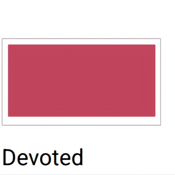 Avon Mattitude Soft Matte Liquid Lip in 'Devoted' - Picture 3 of 3